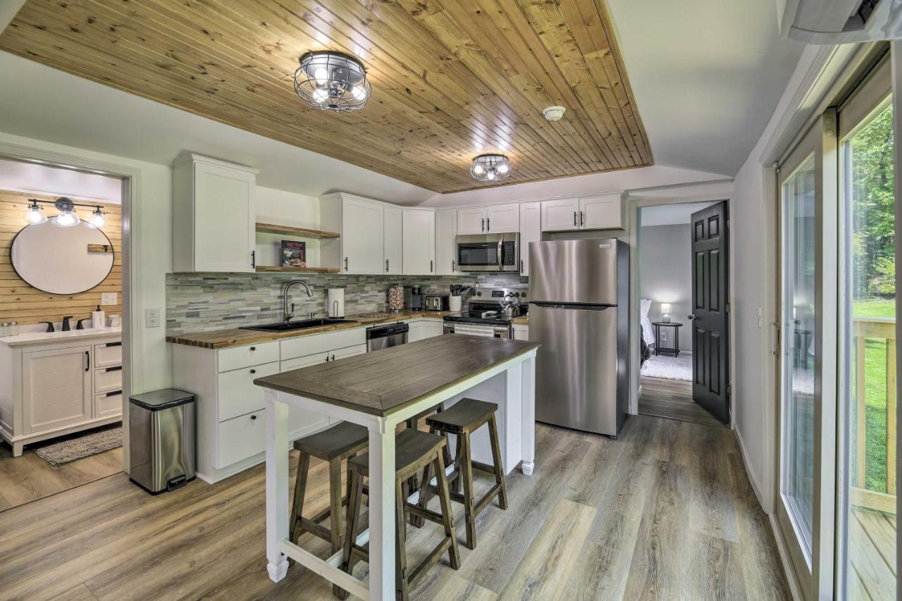 Updated Bristol Retreat About 2 Miles To Downtown! ภายนอก รูปภาพ